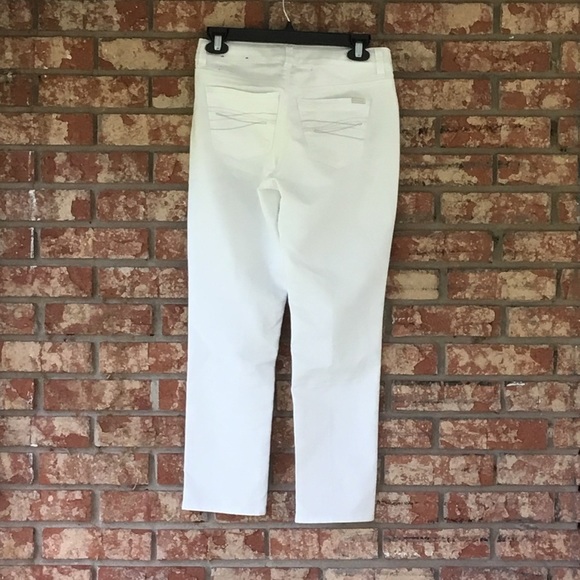 White House Black Market Jeans - Picture 3 of 4